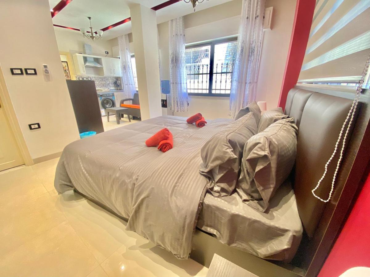 Villa Mira Guesthouse 2 - Downtown Central Amman - Al Diyrih ภายนอก รูปภาพ